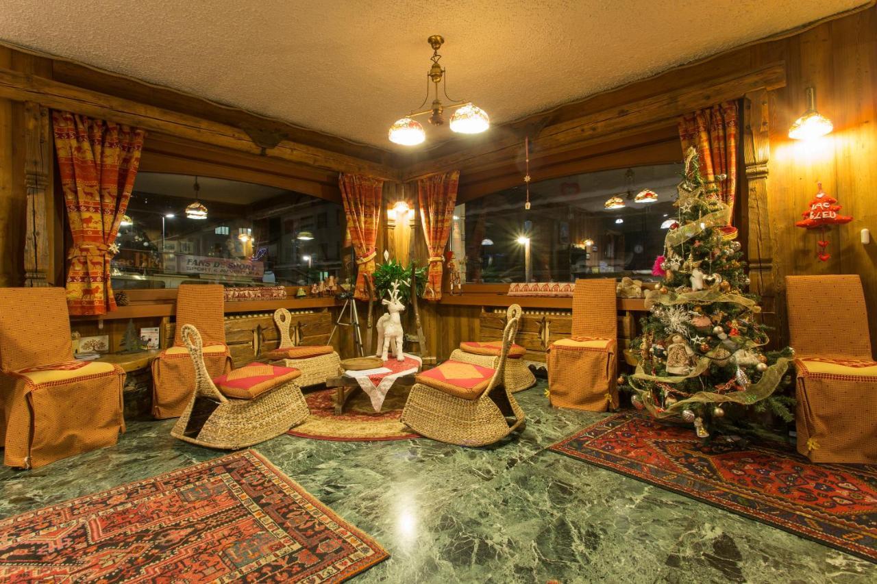Apartments Suites Lac Bleu Брей-Червиния Экстерьер фото