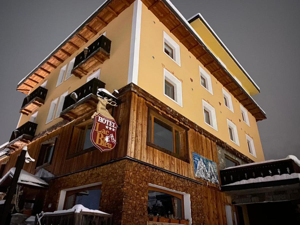Apartments Suites Lac Bleu Брей-Червиния Экстерьер фото