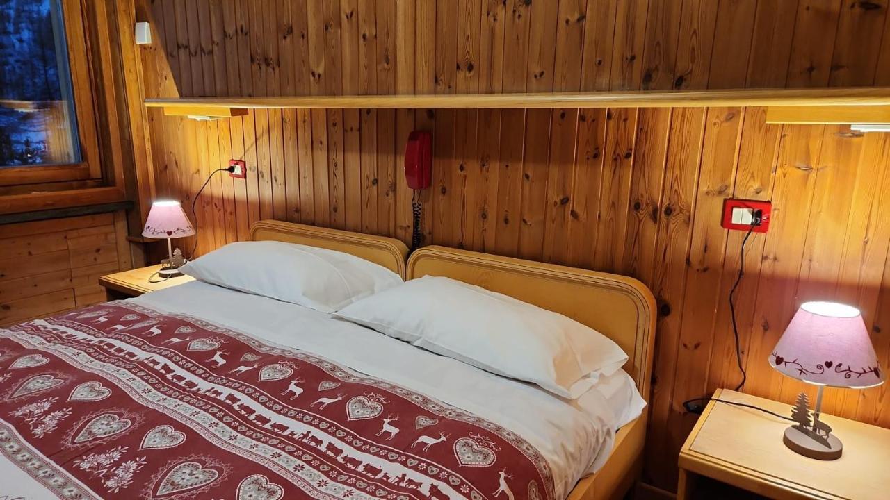 Apartments Suites Lac Bleu Брей-Червиния Экстерьер фото